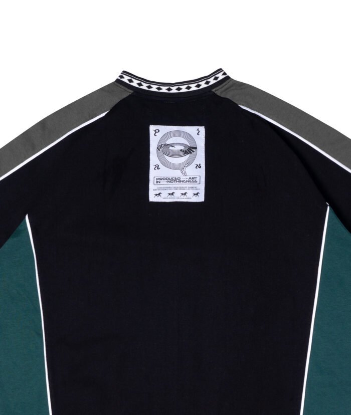 CAVEHEAD BLACK GREEN RAGLAN SHIRT - Gambar 4